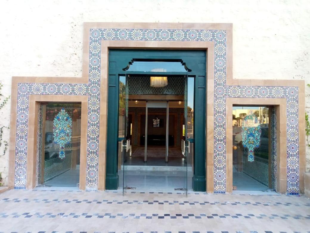 Hotel Parador Λααγιούν Εξωτερικό φωτογραφία