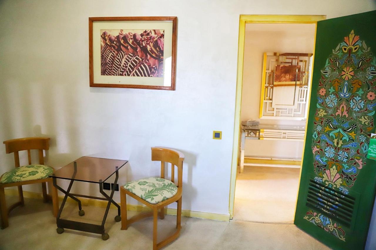 Hotel Parador Λααγιούν Εξωτερικό φωτογραφία